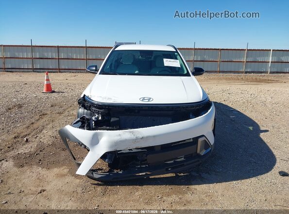 KM8HF3AB8TU360645 2026 HYUNDAI KONA White Вид задньої частини салону