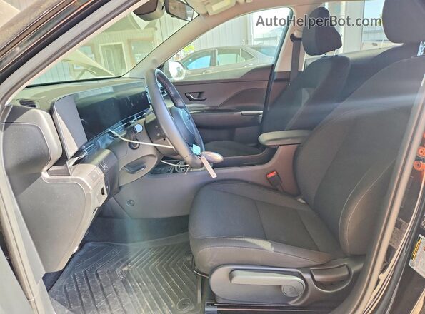 KM8HFCAB5TU359842 2026 HYUNDAI KONA Black Вид салону спереду