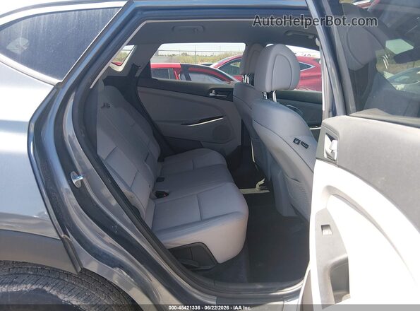 KM8J23A44JU659450 2018 HYUNDAI TUCSON Gray Вид наклейки з VIN-кодом