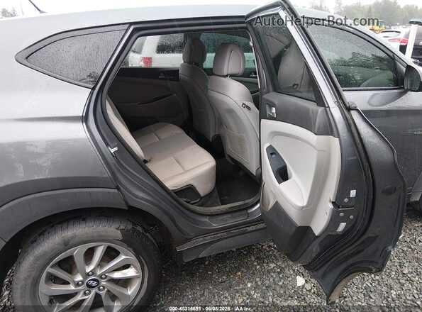 KM8J2CA40JU764194 2018 HYUNDAI TUCSON Gray 