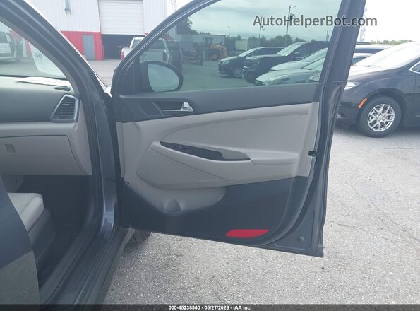 KM8J2CA44JU658170 2018 HYUNDAI TUCSON Turquoise 