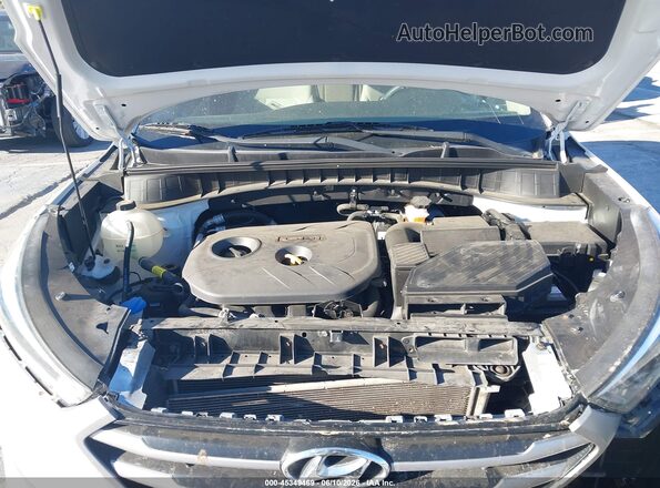 KM8J2CA44JU684350 2018 HYUNDAI TUCSON White Rear view