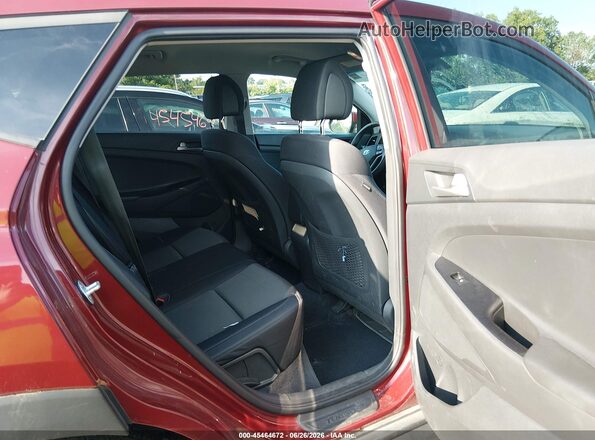 KM8J2CA44JU801859 2018 HYUNDAI TUCSON Red VIN կոդի պիտակի տեսք