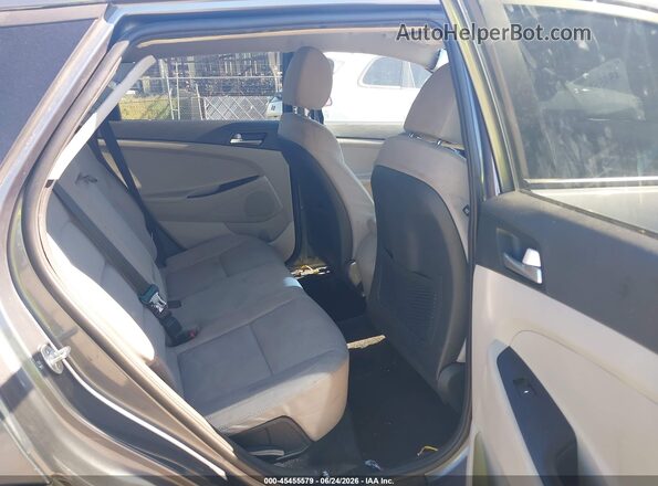 KM8J2CA44KU844549 2019 HYUNDAI TUCSON Gray Widok naklejki z numerem VIN