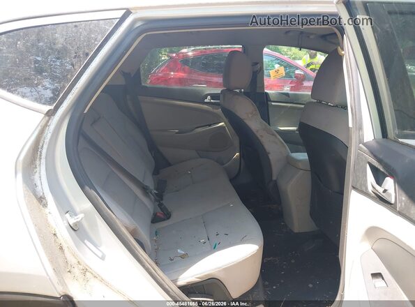 KM8J2CA46KU866889 2019 HYUNDAI TUCSON Gray Widok naklejki z numerem VIN