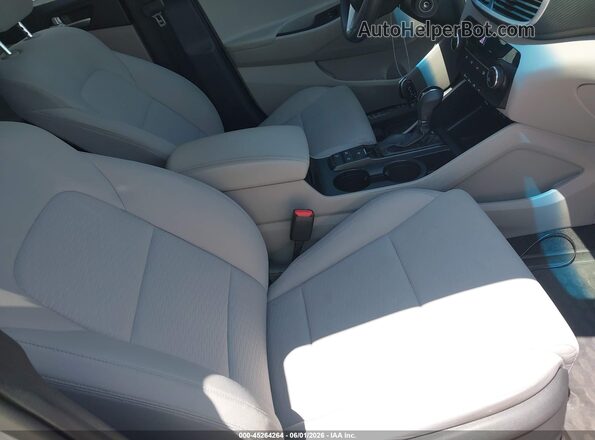 KM8J2CA48KU925344 2019 HYUNDAI TUCSON White Սալոնի դիմացի տեսք