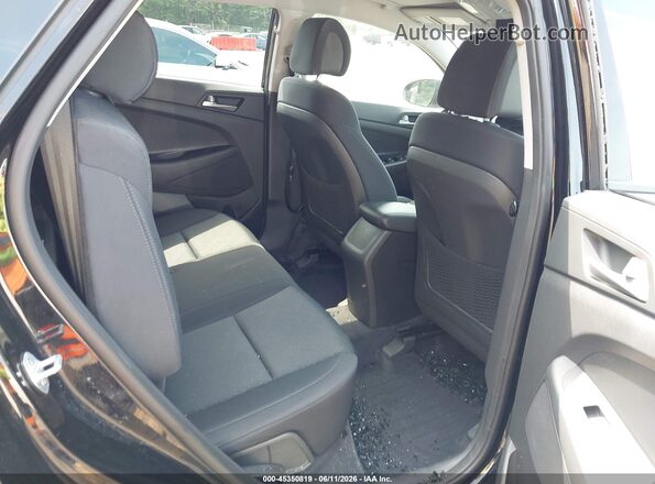 KM8J2CA4XJU803972 2018 HYUNDAI TUCSON Black VIN კოდის სტიკერის ხედი