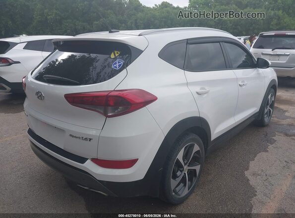 KM8J33A27GU116517 2016 HYUNDAI TUCSON White Rear right