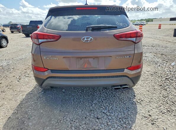 KM8J33A28GU159330 2016 HYUNDAI TUCSON Tan Հետևի տեսք