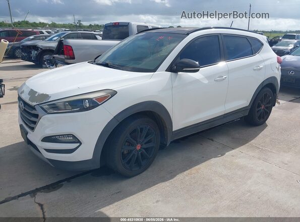 KM8J33A28HU554044 2017 HYUNDAI TUCSON White 