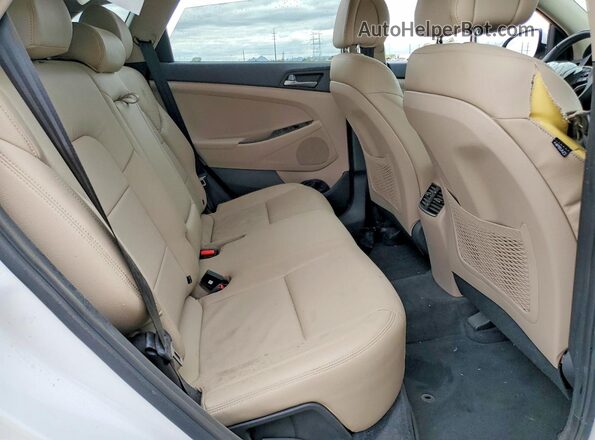 KM8J33A2XHU486751 2017 HYUNDAI TUCSON White 