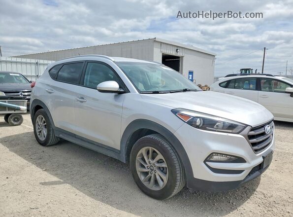 KM8J33A40GU194915 2016 HYUNDAI TUCSON Серебряный 