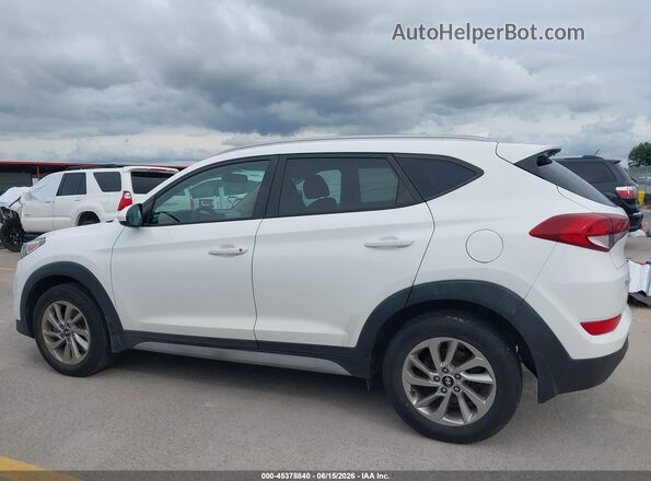 KM8J33A44JU708899 2018 HYUNDAI TUCSON White 