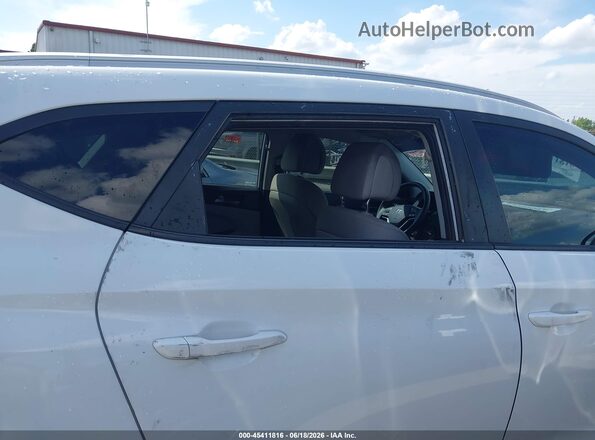 KM8J33A47JU656121 2018 HYUNDAI TUCSON Белый Вид спереди