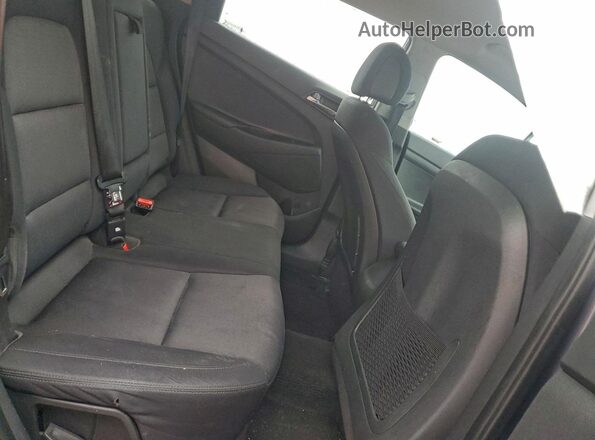 KM8J33A48HU439736 2017 HYUNDAI TUCSON Gray Vista interior trasera