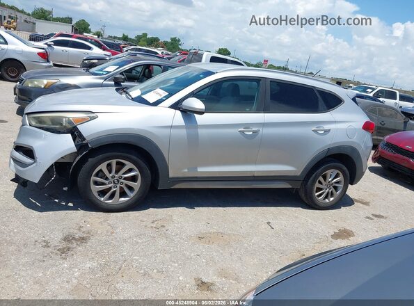 KM8J33A4XHU263191 2017 HYUNDAI TUCSON Silver Vista interior de 360 grados