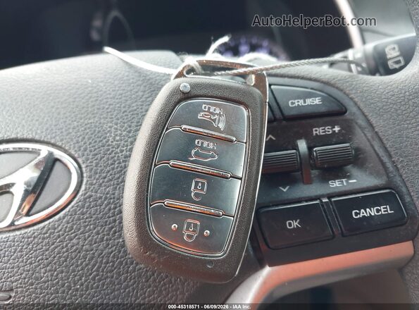 KM8J33AL2LU208864 2020 HYUNDAI TUCSON Blue Առջևի վահանակի տեսք