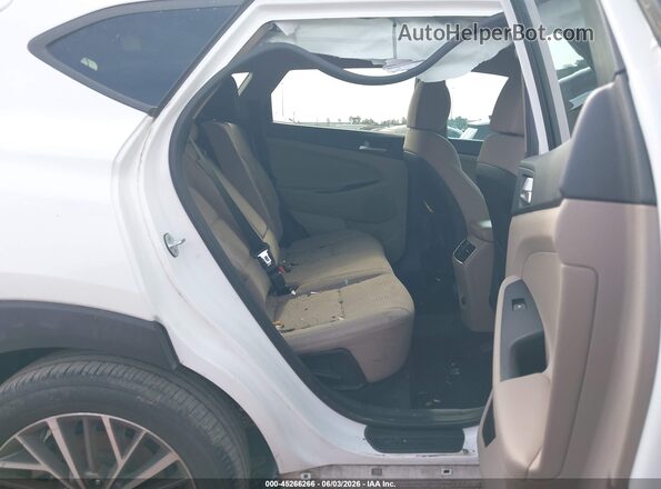 KM8J33AL3LU100852 2020 HYUNDAI TUCSON White VIN sticker view