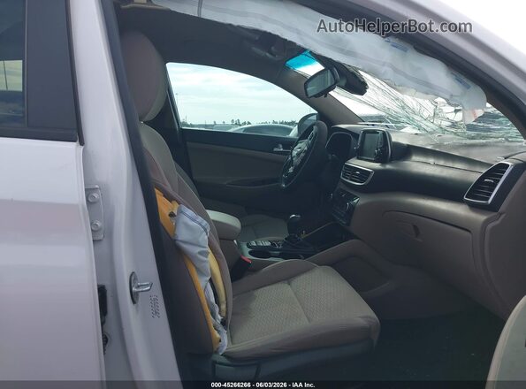 KM8J33AL3LU100852 2020 HYUNDAI TUCSON White Front interior view