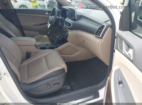 KM8J33AL4LU241297 2020 HYUNDAI TUCSON White Вид салону спереду