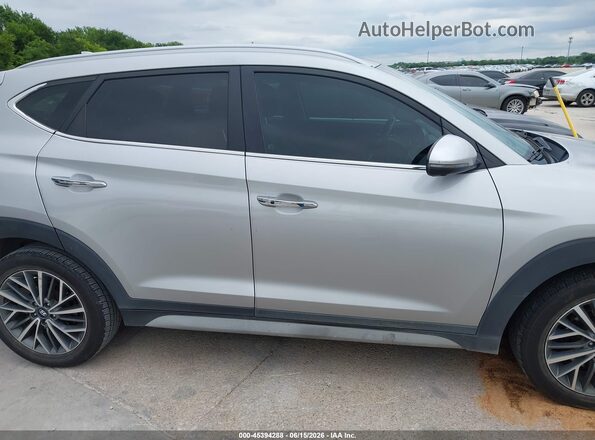KM8J33AL8LU171612 2020 HYUNDAI TUCSON Gray 