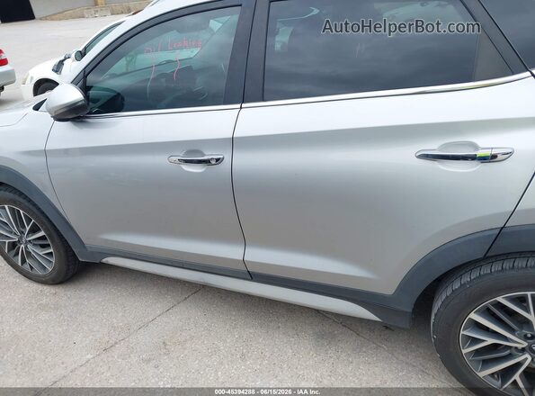KM8J33AL8LU171612 2020 HYUNDAI TUCSON Gray 