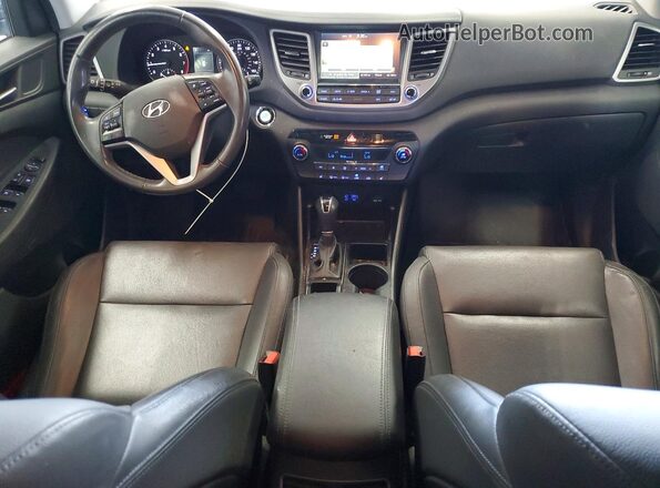 KM8J3CA24HU294726 2017 HYUNDAI TUCSON Silver Widok deski rozdzielczej