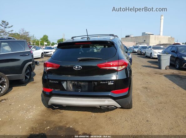 KM8J3CA27HU299550 2017 HYUNDAI TUCSON Black 