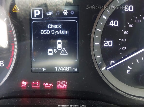 KM8J3CA29HU313366 2017 HYUNDAI TUCSON Красный Вид задних сидений