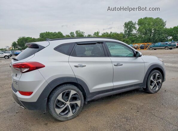KM8J3CA2XGU088437 2016 HYUNDAI TUCSON Silver Trasero derecho