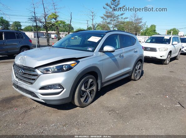 KM8J3CA2XHU330385 2017 HYUNDAI TUCSON Silver Przód lewy