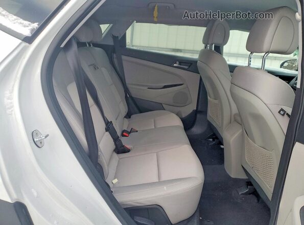 KM8J3CA44JU671417 2018 HYUNDAI TUCSON Белый 