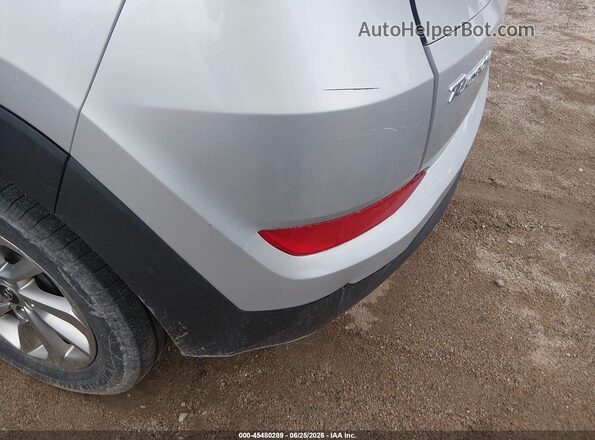 KM8J3CA46JU670849 2018 HYUNDAI TUCSON Silver წინა ხედი