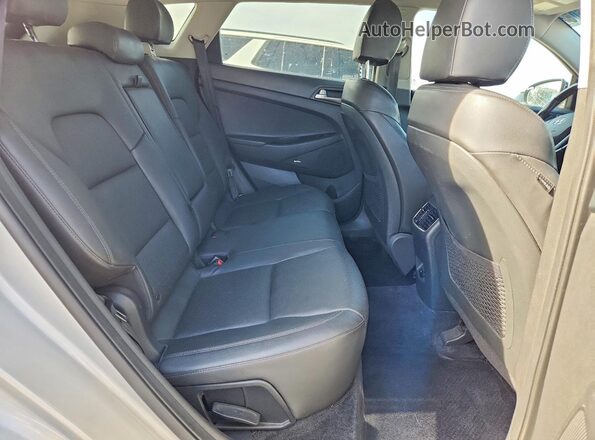 KM8J3CAL3LU176684 2020 HYUNDAI TUCSON Silver უკანა სალონის ხედი