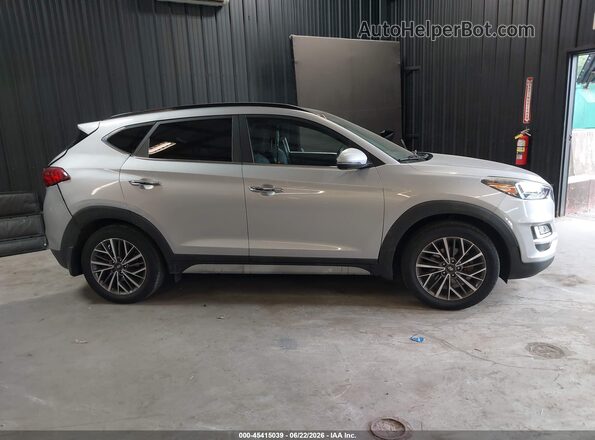 KM8J3CAL6LU097753 2020 HYUNDAI TUCSON Silver Вид задньої частини салону