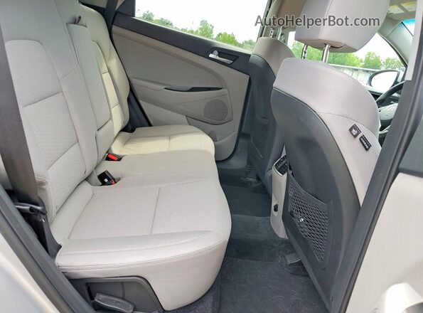 KM8J3CAL7MU364576 2021 HYUNDAI TUCSON Silver უკანა სალონის ხედი