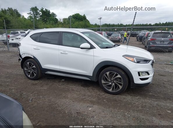 KM8J3CAL8MU320232 2021 HYUNDAI TUCSON Белый Вид задней части салона