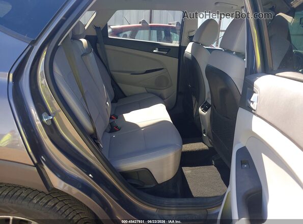 KM8J3CALXMU371215 2021 HYUNDAI TUCSON Gray VIN sticker view
