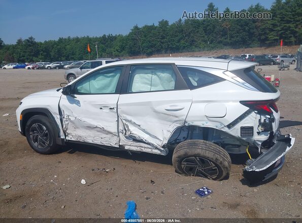 KM8JADD14TU483335 2026 HYUNDAI TUCSON HYBRID White 360 interior view
