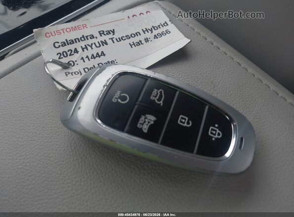 KM8JCCD19RU227950 2024 HYUNDAI TUCSON HYBRID Gray წინა პანელის ხედი
