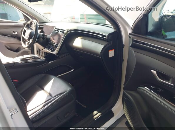 KM8JECA18PU126247 2023 HYUNDAI TUCSON HYBRID White Вид салону спереду