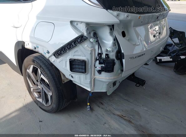 KM8JECA18PU126247 2023 HYUNDAI TUCSON HYBRID White Вид спереду