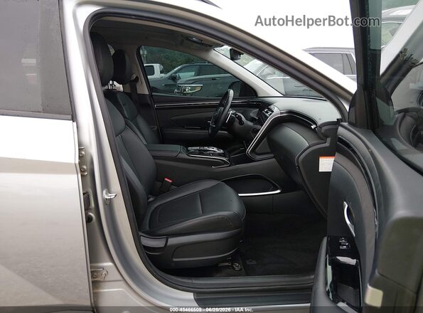 KM8JFCA16PU092077 2023 HYUNDAI TUCSON HYBRID Silver წინა სალონის ხედი