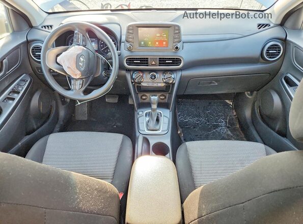 KM8K12AA2MU642402 2021 HYUNDAI KONA Белый Вид панели приборов