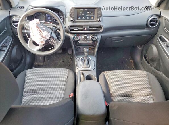 KM8K12AA6LU503579 2020 HYUNDAI KONA Red Vista del salpicadero