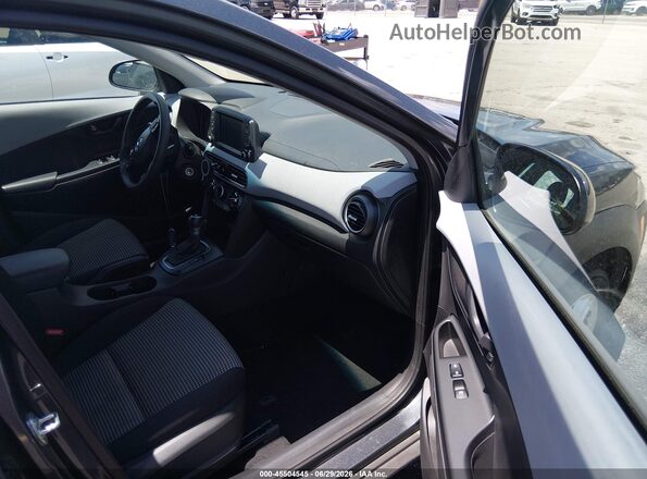 KM8K12AA7LU520794 2020 HYUNDAI KONA Gray წინა სალონის ხედი