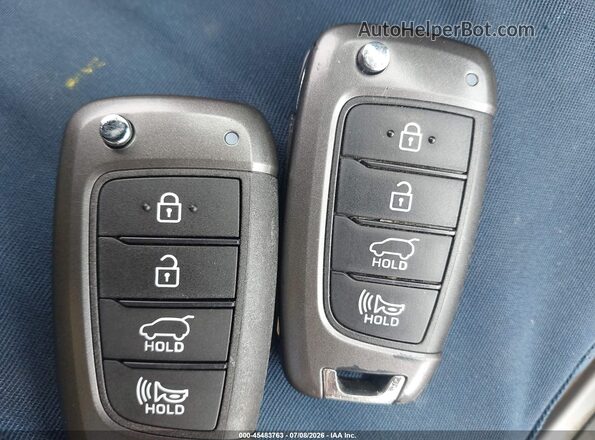 KM8K1CAA2LU450417 2020 HYUNDAI KONA Черный Вид панели приборов