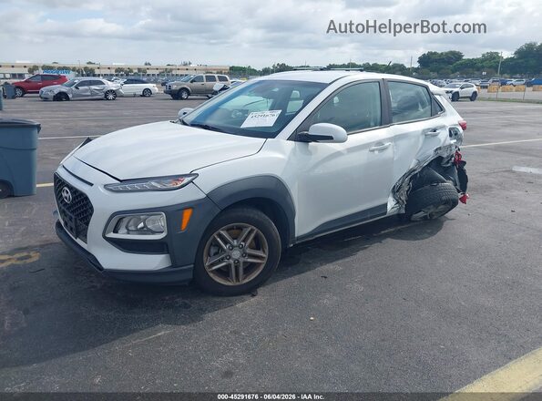 KM8K1CAA3LU455531 2020 HYUNDAI KONA White Vista tres cuartos delantera izquierda