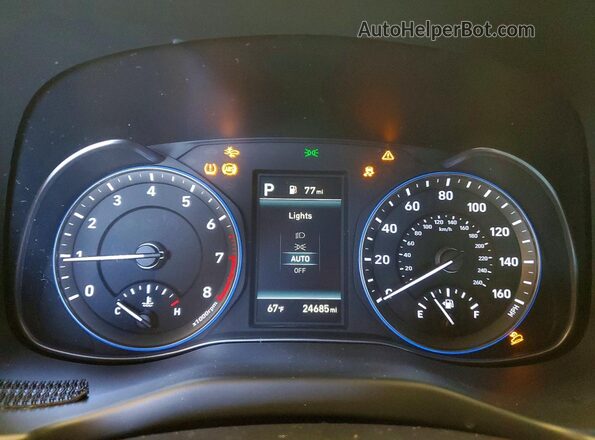 KM8K1CAA8MU711325 2021 HYUNDAI KONA Red Widok zestawu wskaźników