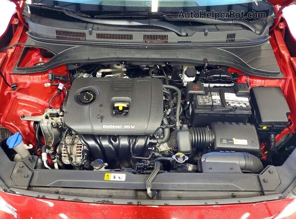 KM8K1CAA8MU711325 2021 HYUNDAI KONA Red Widok wnętrza z tyłu